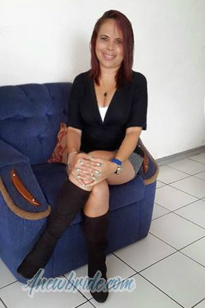 156935 - Alina Age: 50 - Costa Rica