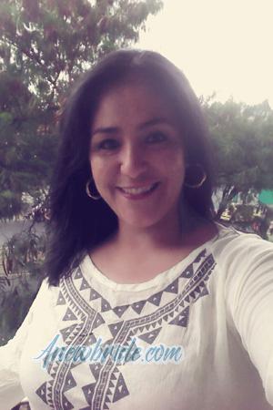 161030 - Aida Age: 54 - Colombia