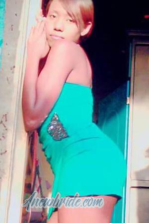 168315 - Lysney Age: 32 - Colombia