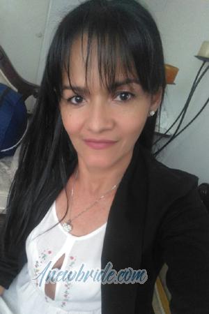 171081 - Yadira Age: 56 - Colombia