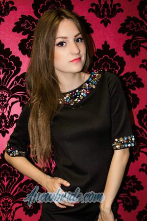 172412 - Anastasia Age: 30 - Ukraine