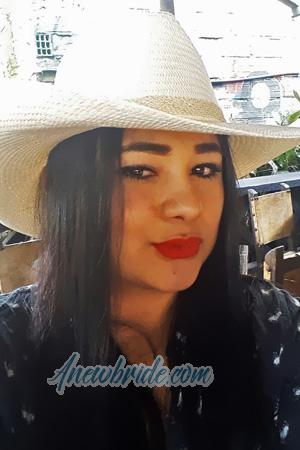 172820 - Sandra Age: 35 - Colombia