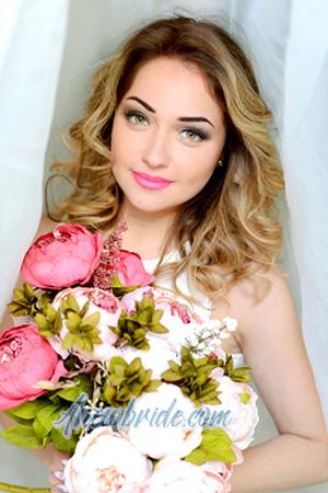 173596 - Yelena Age: 30 - Ukraine