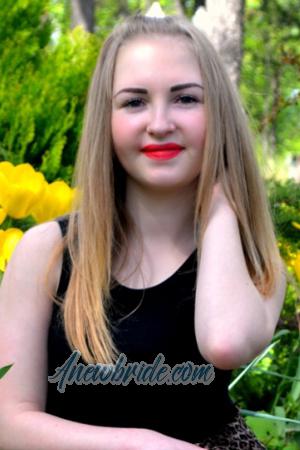 173656 - Irina Age: 27 - Ukraine