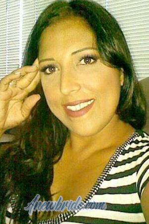 173812 - Elizabeth Age: 50 - Colombia