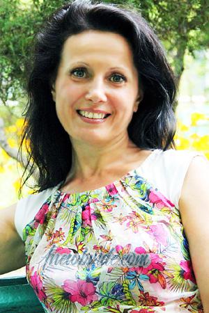176142 - Larisa Age: 55 - Ukraine