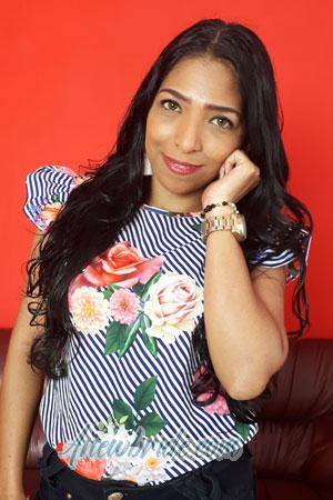 178631 - Greys Age: 40 - Colombia