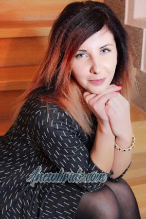 179699 - Elena Age: 37 - Ukraine