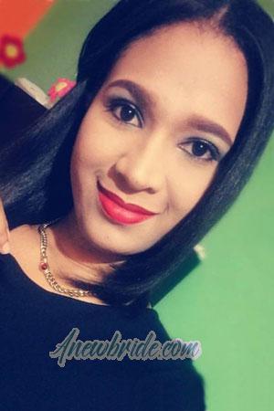 180195 - Shadia Age: 31 - Colombia