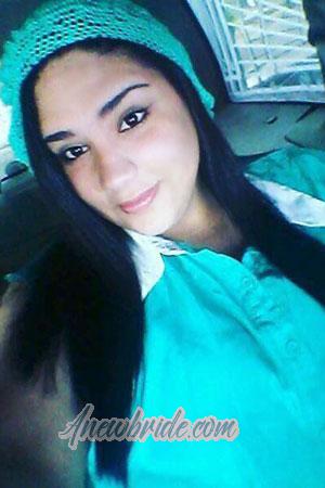 180660 - Leniska Age: 29 - Venezuela