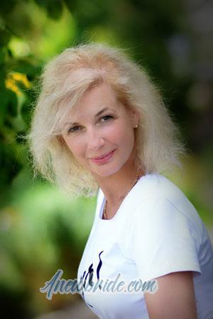 182052 - Valeriya Age: 56 - Ukraine