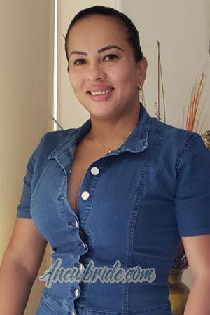 182241 - Carmen Age: 48 - Colombia