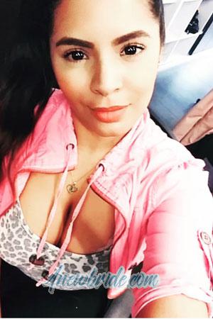 185708 - Joseline Age: 34 - Venezuela