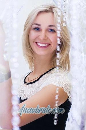 186064 - Elena Age: 41 - Ukraine