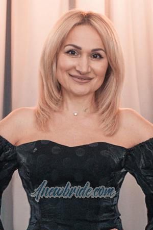 187006 - Elena Age: 56 - Ukraine