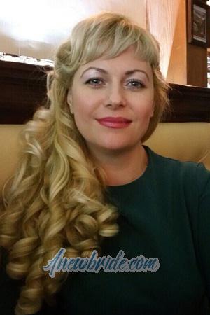 188367 - Viktoriya Age: 44 - Ukraine