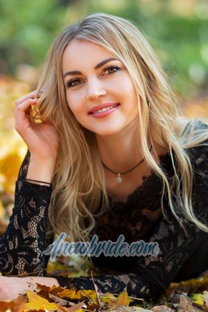 189878 - Sofia Age: 37 - Ukraine