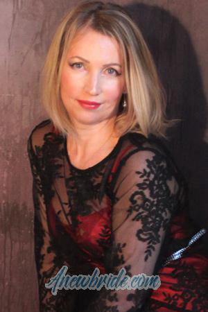 192498 - Elena Age: 49 - Russia