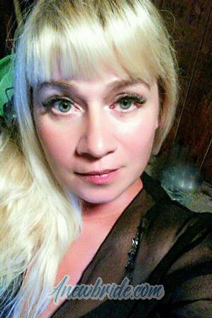 193046 - Irina Age: 51 - Ukraine