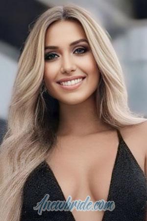 195084 - Larisa Age: 39 - Ukraine