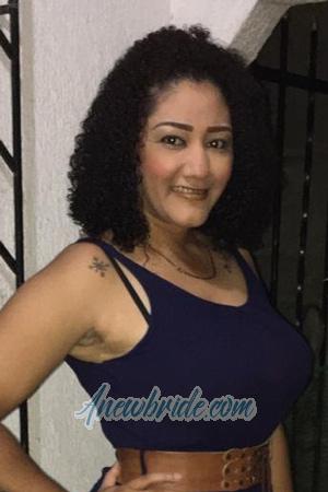195779 - Martha Age: 40 - Colombia