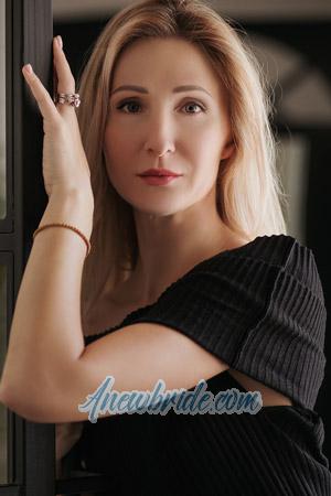 198629 - Zoya Age: 41 - Russia