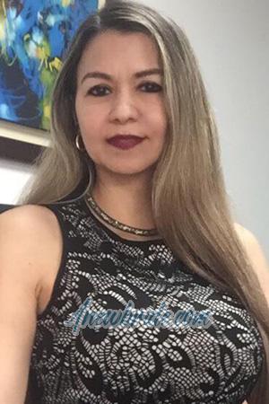 199221 - Liliana Age: 48 - Colombia