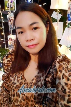 199786 - Thanapha Age: 44 - Thailand