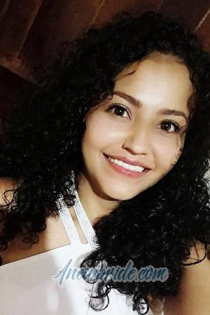 201589 - Maria Age: 25 - Costa Rica