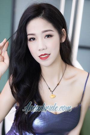 202369 - Ying Age: 22 - China