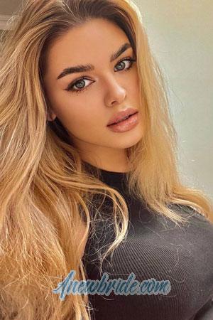 202396 - Arina Age: 19 - Russia