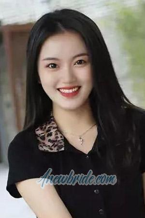 202560 - Xiaoqin Age: 18 - China