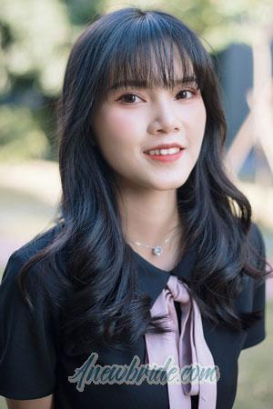 202564 - Ziqing Age: 25 - China