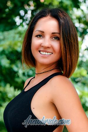 202610 - Lyudmila Age: 37 - Ukraine