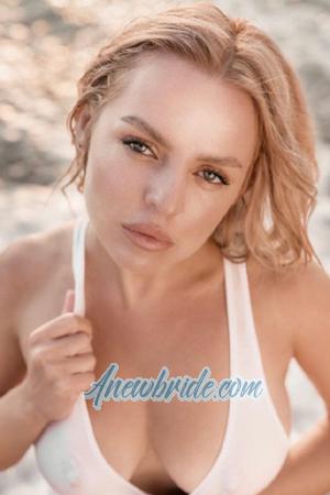 203463 - Anastasia Age: 36 - Russia