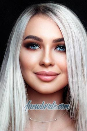 203776 - Diana Age: 22 - Belarus