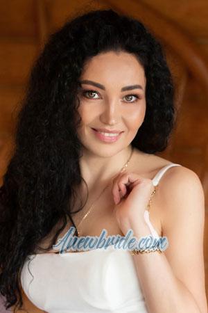 204124 - Natalia Age: 43 - Ukraine