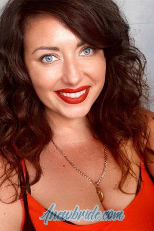 204321 - Alina Age: 43 - Ukraine