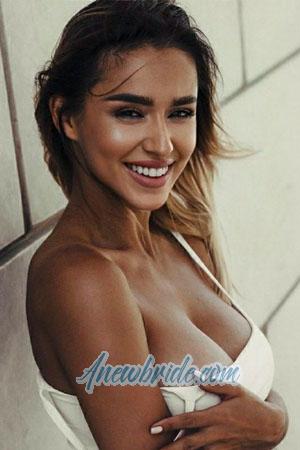204461 - Adelina Age: 23 - Kazakhstan