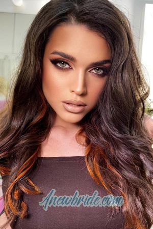 204653 - Victoria Age: 25 - Ukraine