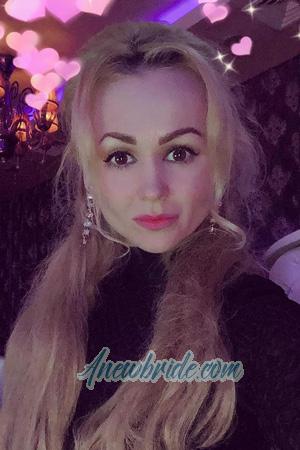 204681 - Oksana Age: 40 - Ukraine