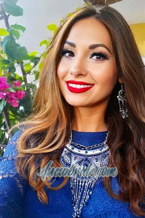 205090 - Nataliia Age: 41 - Greece