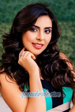 205389 - Ariadna Age: 41 - Mexico