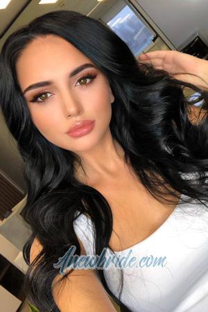 205442 - Yana Age: 25 - Ukraine