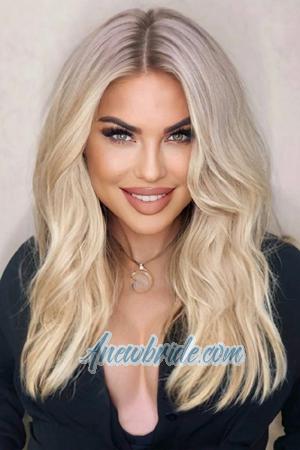 207021 - Kristina Age: 43 - Russia