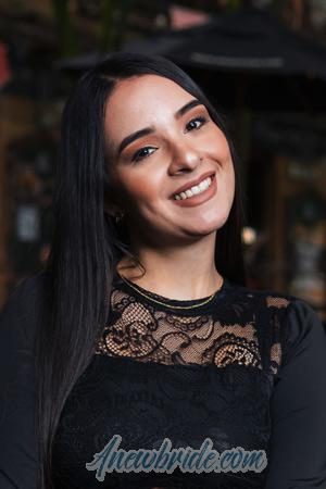 207750 - Diana Age: 29 - Colombia