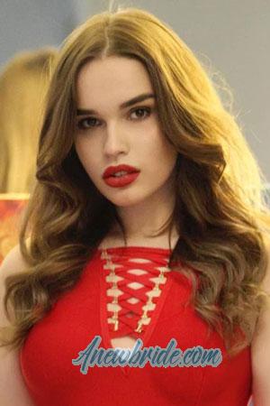 208211 - Anastasiya Age: 26 - Luxembourg