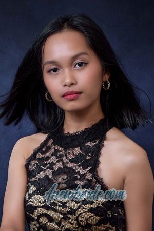 208620 - Erika Age: 19 - Philippines