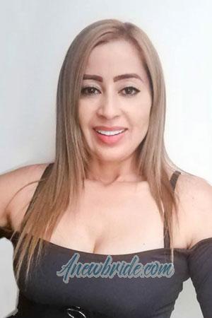 208719 - Lina Age: 43 - Colombia