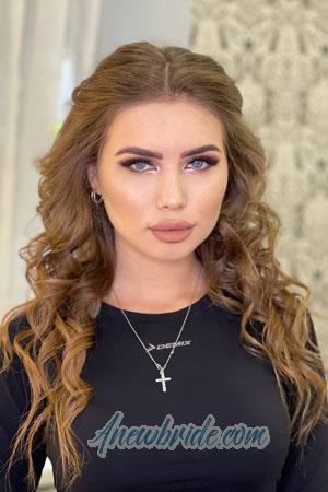 208774 - Julia Age: 24 - Russia